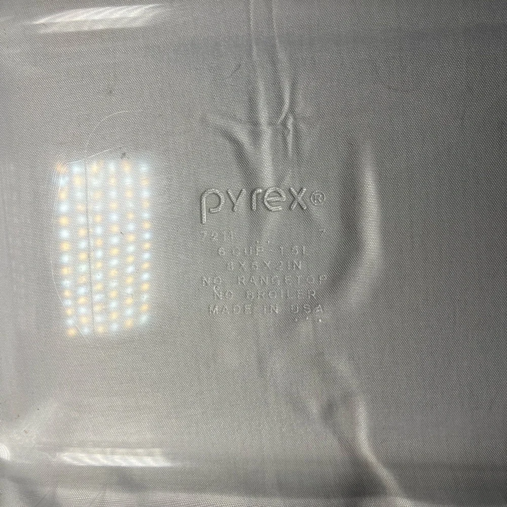Vintage Pyrex 7211 6 Cup 1.5 L 8 x 6 x 2‎ In Glass Rectangle Baking Dish USA